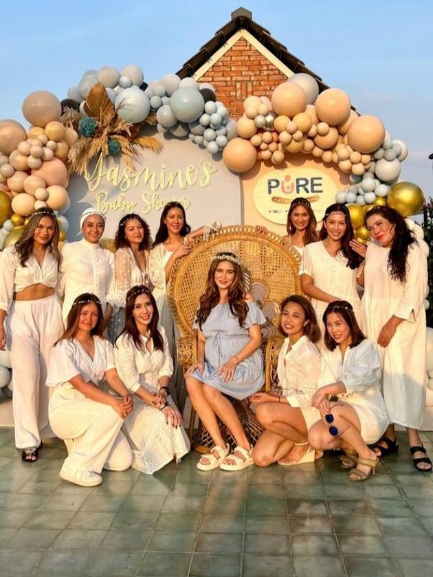 A Series of Photos from Yasmine Wildblood's Third Pregnancy Baby Shower, Radiating Beautiful Charm Like a Princess!