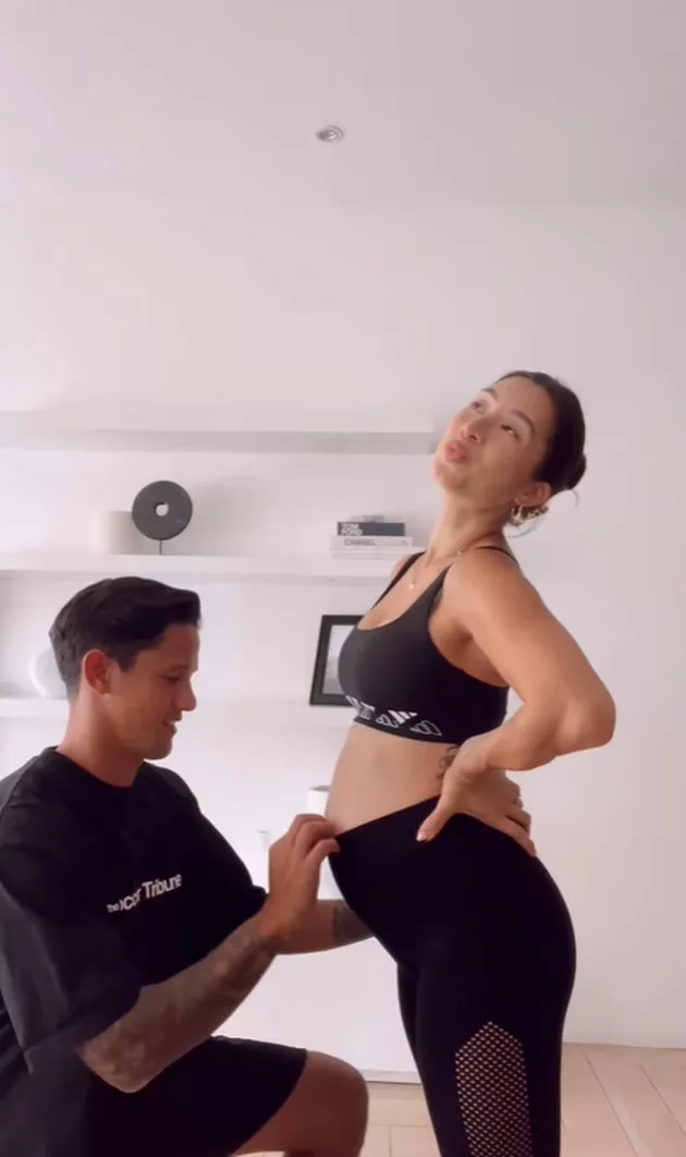 Baby Bump Jennifer Bachdim