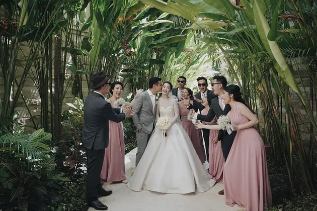 dion wiyoko, fiona anthony