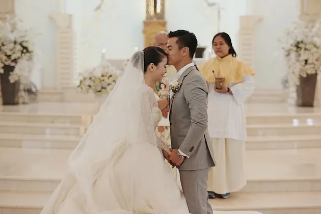 dion wiyoko, fiona anthony