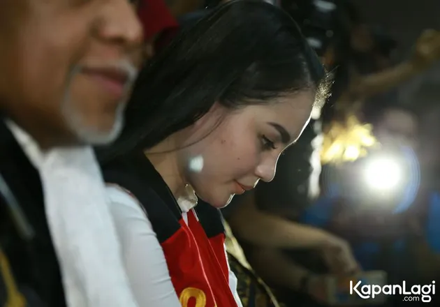 Jennifer Dunn - Narkoba