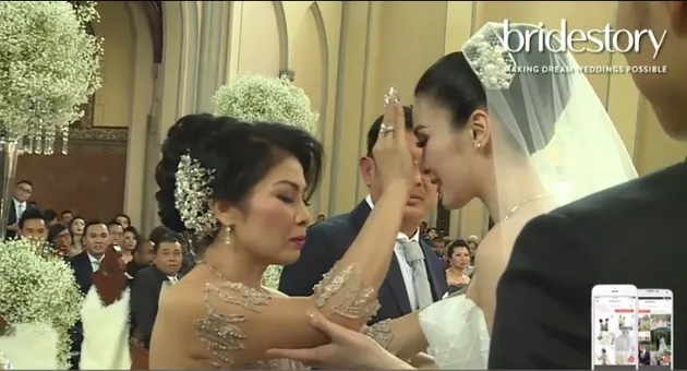 sandra dewi, sandra dewi menikah