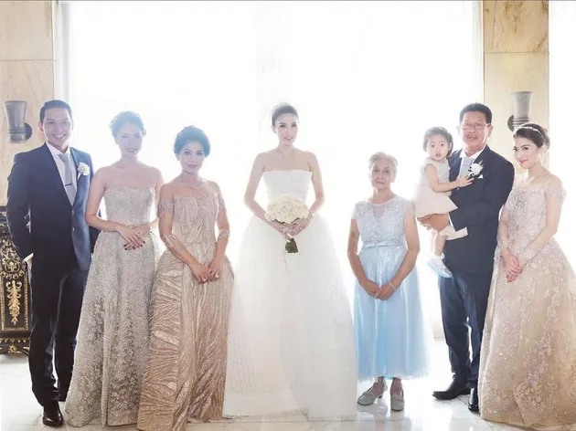 sandra dewi, sandra dewi menikah