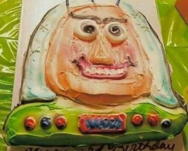 kue aneh. desain kue aneh, foto unik, foto lucu