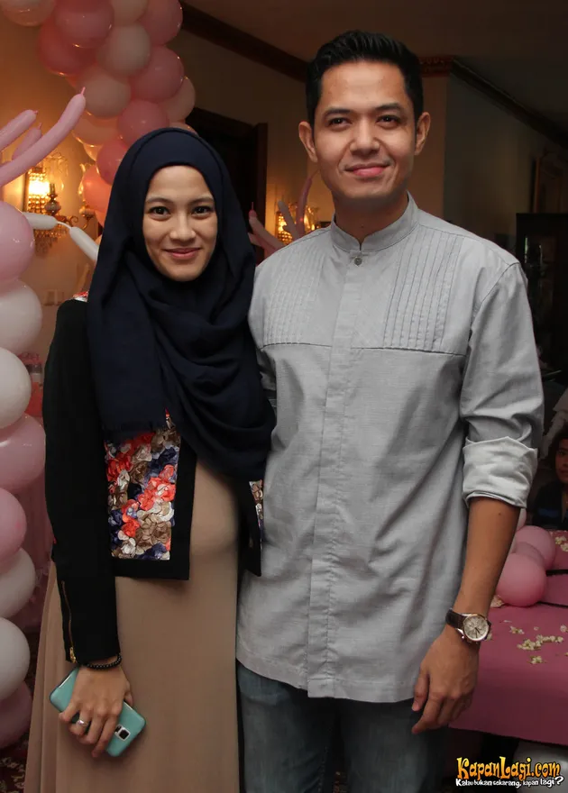 artis indonesia berhijab