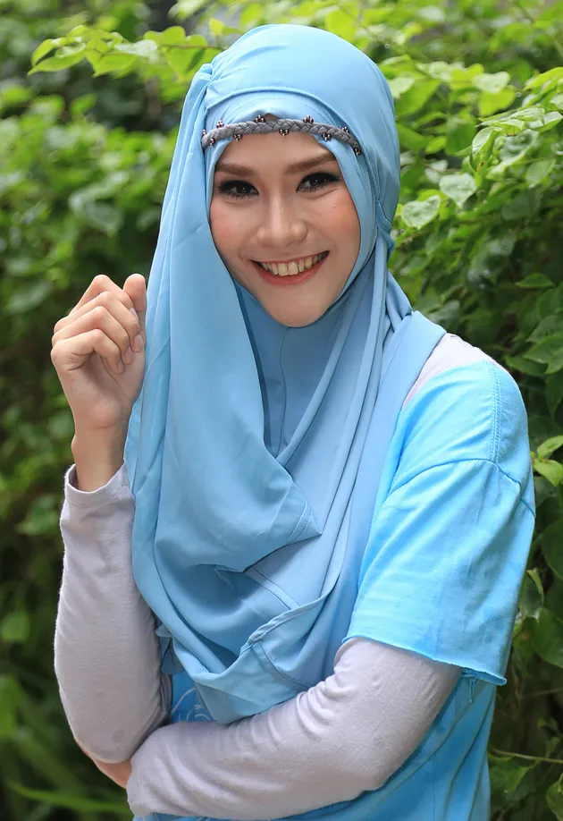 artis indonesia berhijab