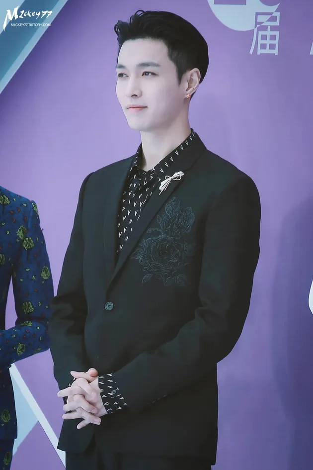Saudara EXO