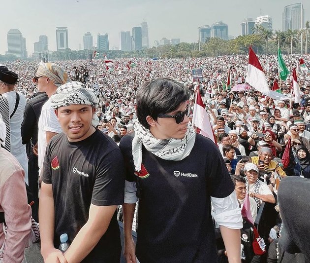 Mulan Jameela's Spirit! 8 Portraits of Artists Supporting Palestine, Including Syifa Hadju and Najwa Shihab Joining the Peaceful Action at Monas