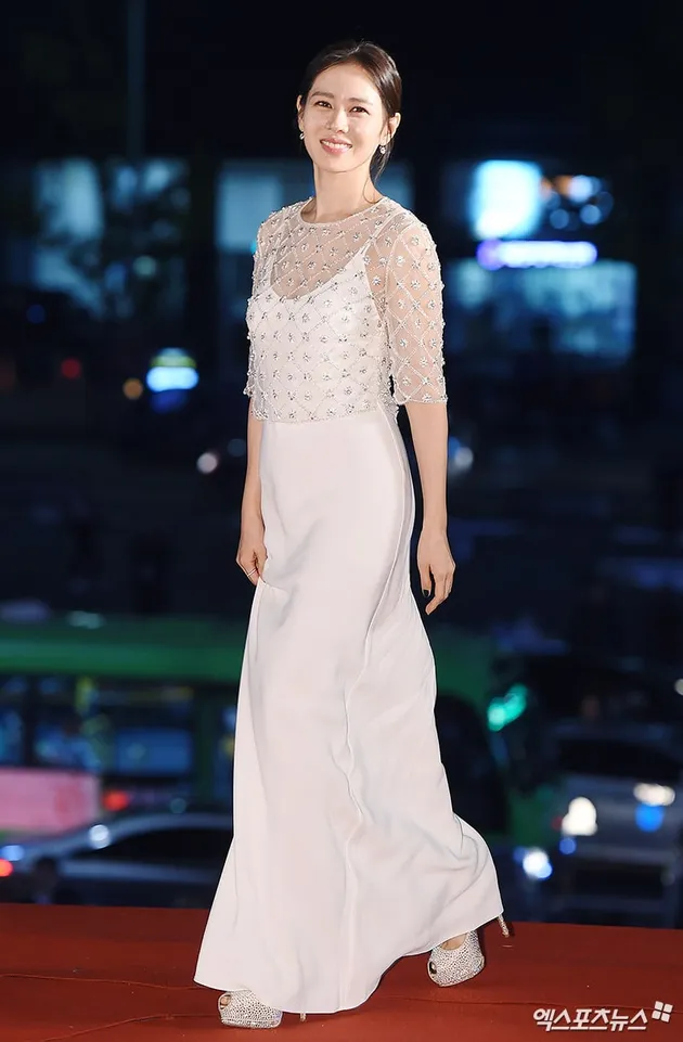 grand bell awards 2017 red carpet