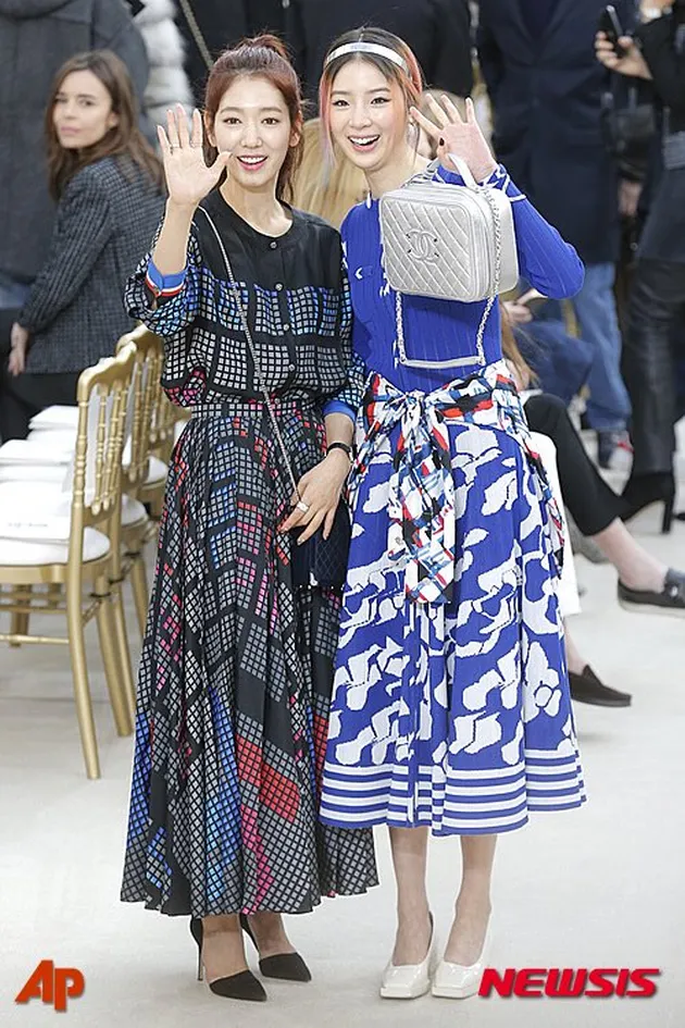 Seleb Korea di Paris Fashion Week A/W 2016