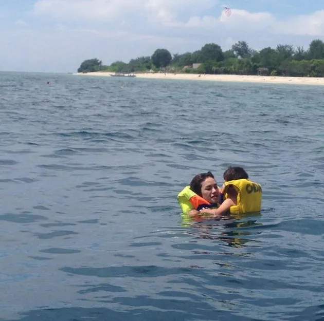 liburan selebriti, liburan selebriti di lombok, selebriti yang liburan ke lombok