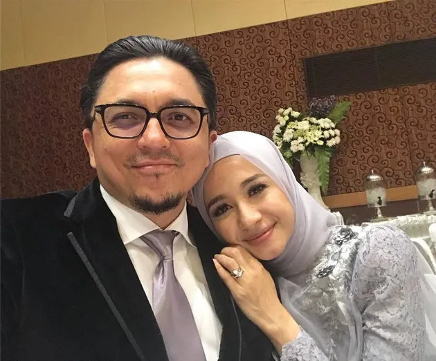 Laudya Cynthia Bella &amp; Engku Emran