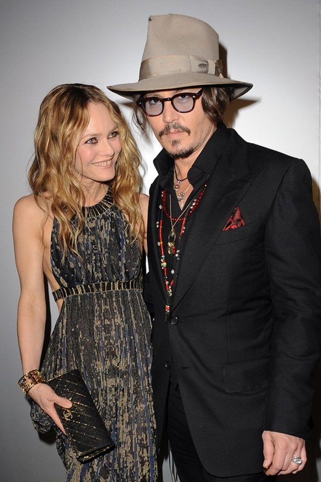 DERETAN WANITA CANTIK YANG JADI MANTAN JOHNNY DEPP SIAPA 