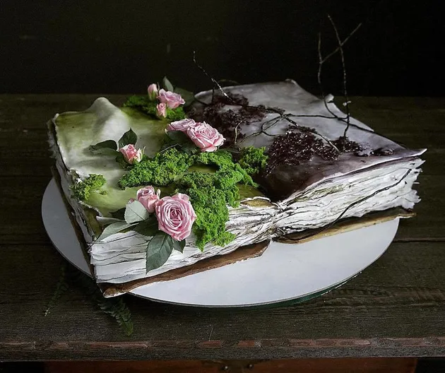 cake aneh