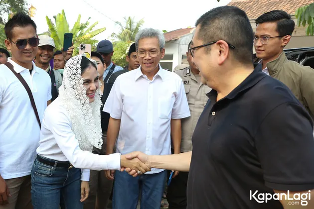 Baby Niken Desy Nike Ria