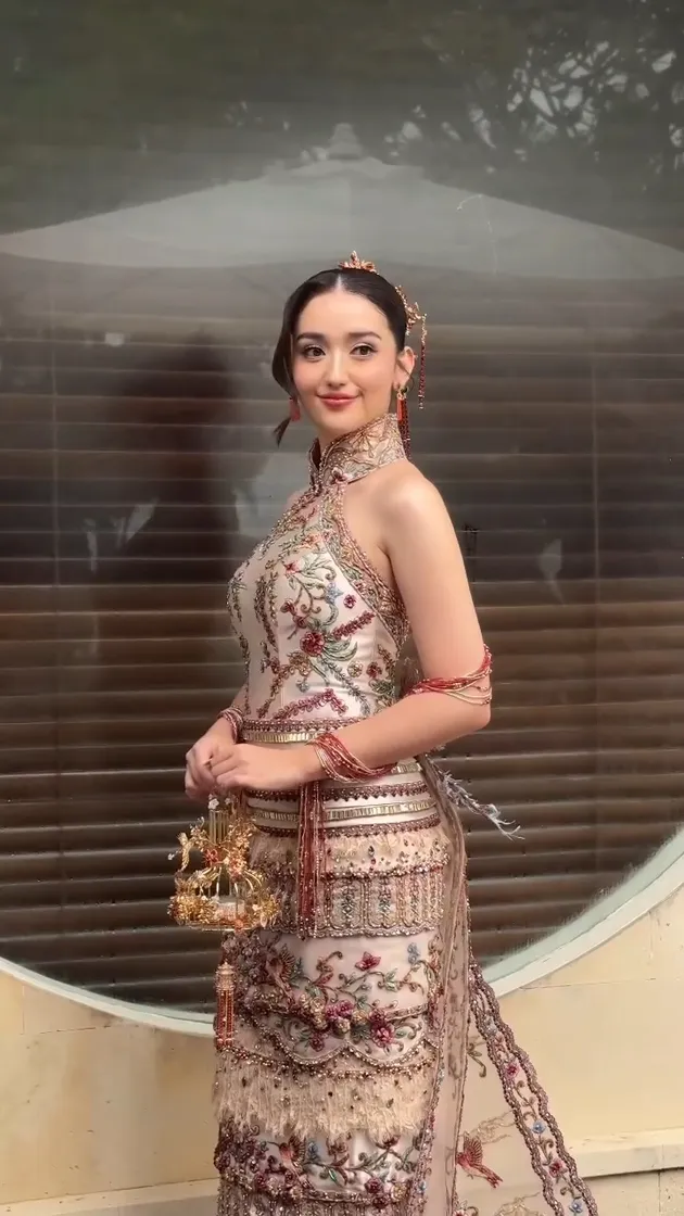 Detail Penampilan Ranty Maria Istri Rayn Wijaya Saat Tea Pai, Anggun ...