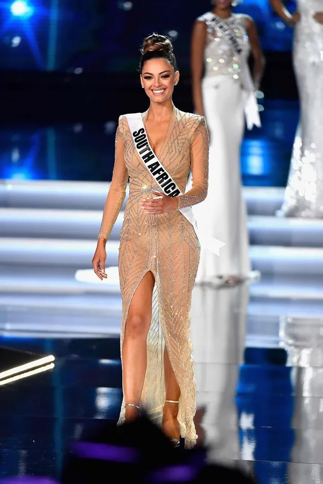 Crowning Moment Miss Universe 2017