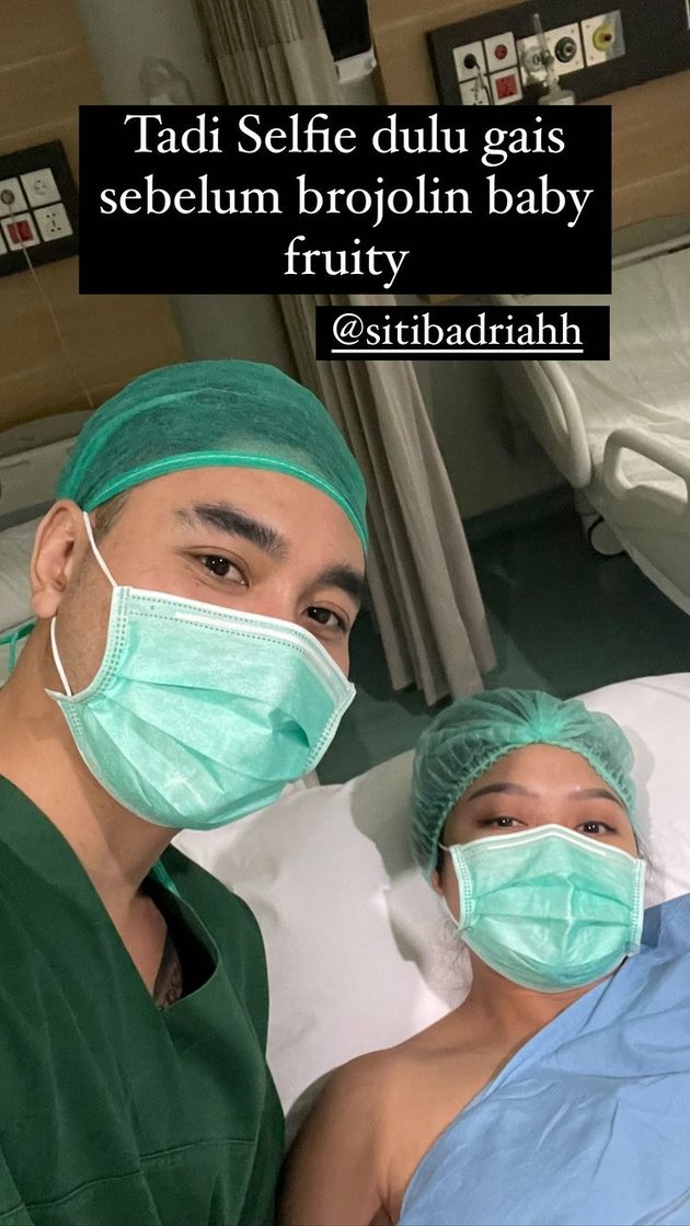 Siti Badriah melahirkan anak pertamanya hari ini, Jumat (18/3/2022).