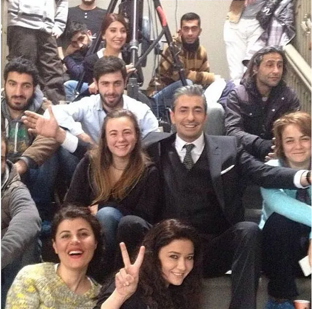 DI BALIK LAYAR 'CANSU & HAZAL', SUPER SERU MULAI SELFIE 