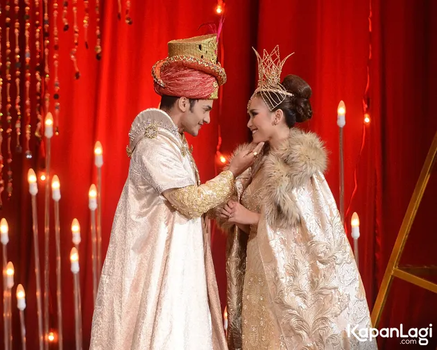 Ayu Ting Ting &amp; Ravi Bhatia