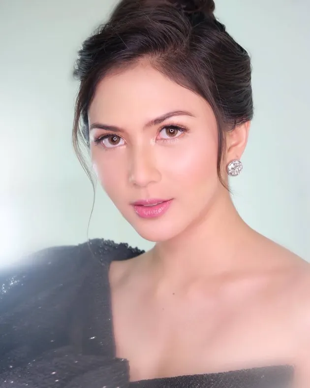 DI TANGAN RYAN OGILVY, ARTIS-ARTIS INI FLAWLESS & CANTIK 