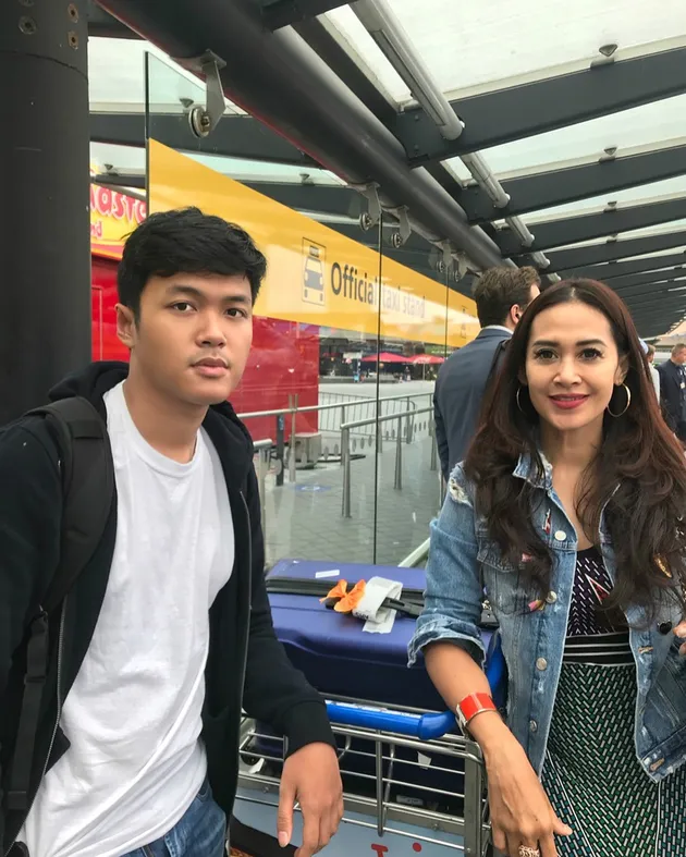 Liburan Diah Permatasari