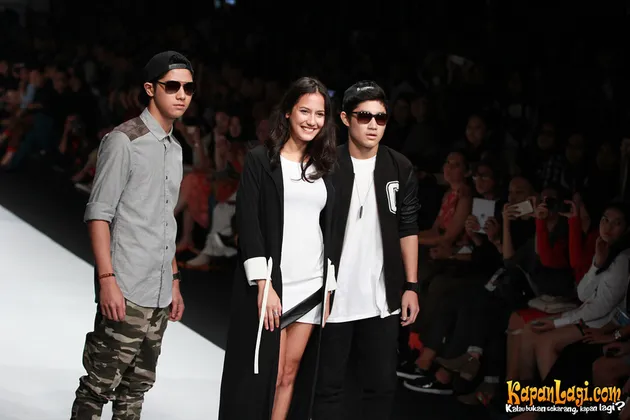 Pevita Pearce, Al Ghazali dan Teuku Rasya