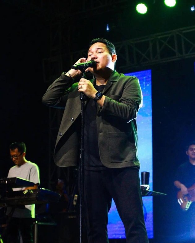 Behind His Success, Here's a Photo of Faisal Bagus Ibrahim, the Vocalist of Guyon Waton Who Once Lived Alone