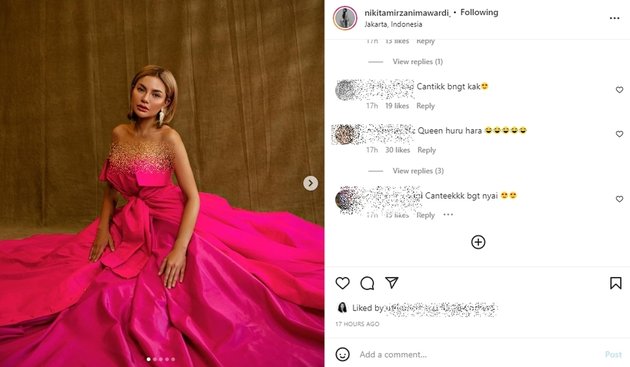 Flooded with Praise, Nikita Mirzani's Photoshoot Looks Like Barbie with Blonde Hair Showing a Slim Body Wearing a Pink Dress