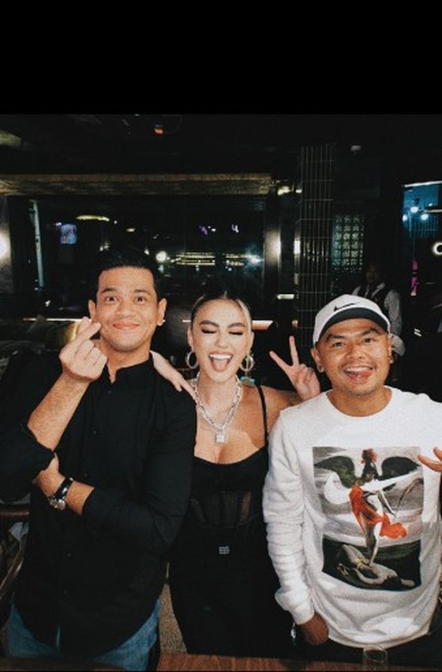Reported Dead, Agnez Mo's Latest Portrait Who Once Returned to Indonesia - Reunion with Eza Yayang to Okan Kornelius