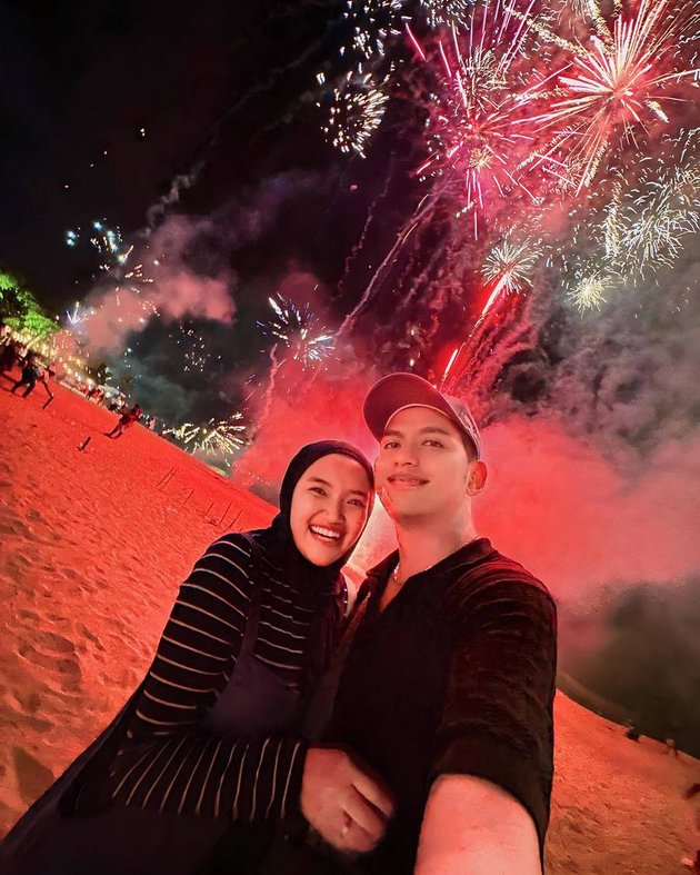 Said Pregnant Outside of Marriage, 8 Photos of Nabila LIDA and Ilyas Bachtiar who were Previously Defamed - Now Admitting to Receiving Extraordinary Blessings