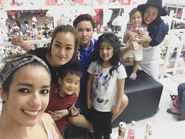 Sheila Marcia lesbian