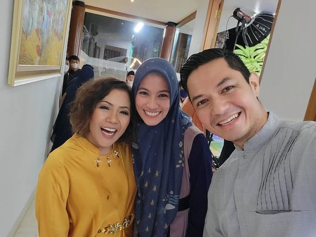 Attended by Many Artists, 10 Photos of Invited Guests at Lesti and Rizky Billar's Akikah Celebration - Rossa's Appearance Steals Attention