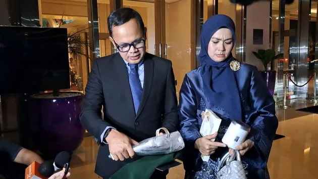 Souvenir pernikahan Thariq Halilintar dan Aaliyah Massaid