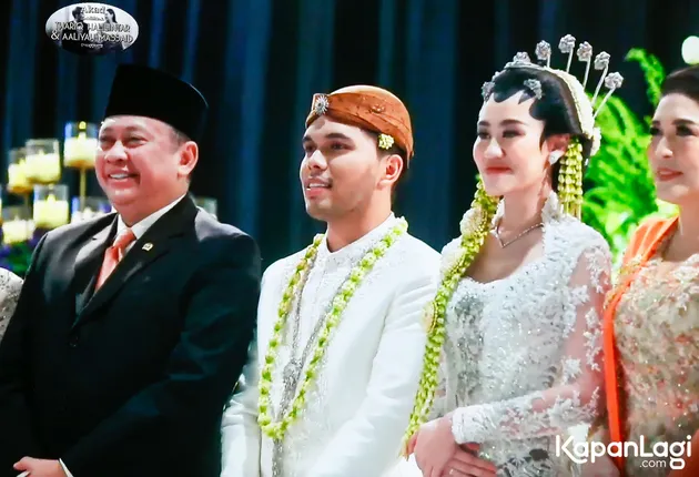 Souvenir pernikahan Thariq Halilintar dan Aaliyah Massaid
