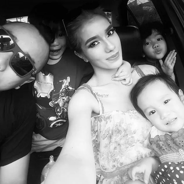 Sheila Marcia &amp; Kiki Mirano