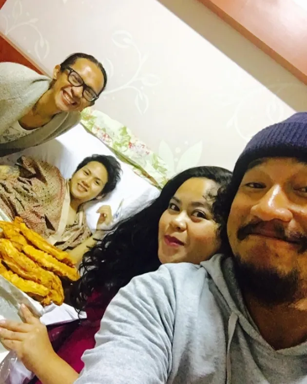 DIKABARKAN HAMIL, EVELYN ISTRI AMING KINI TERBARING SAKIT 