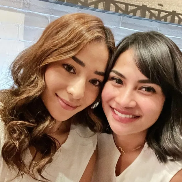 Vanessa Angel dan Bibi Ardiansyah meninggal dunia
