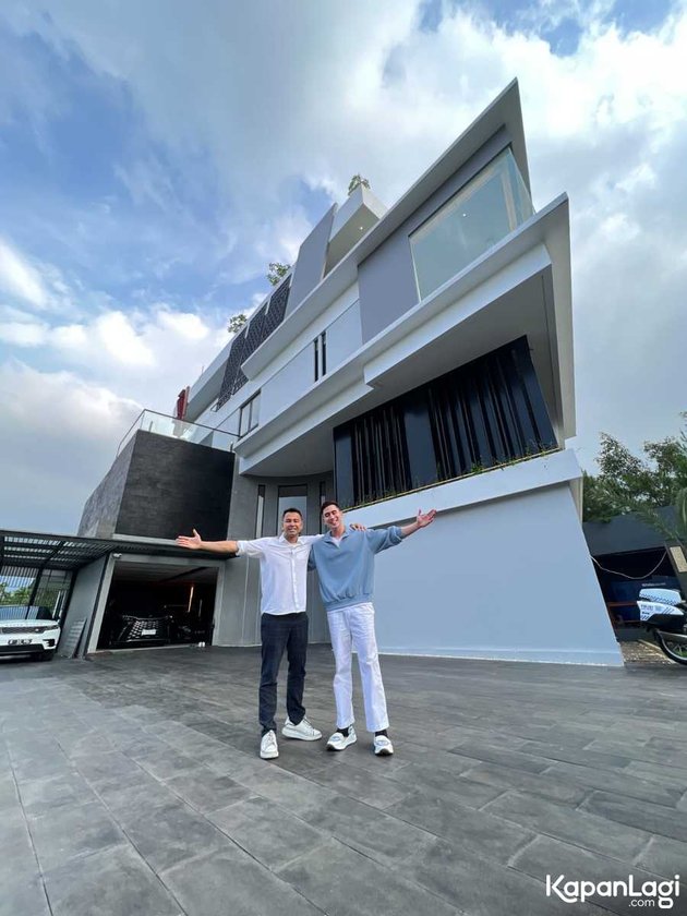 Equipped with Smart Home like Tony Stark, 9 Photos of Verrell Bramasta's New House Estimated to Cost Billions