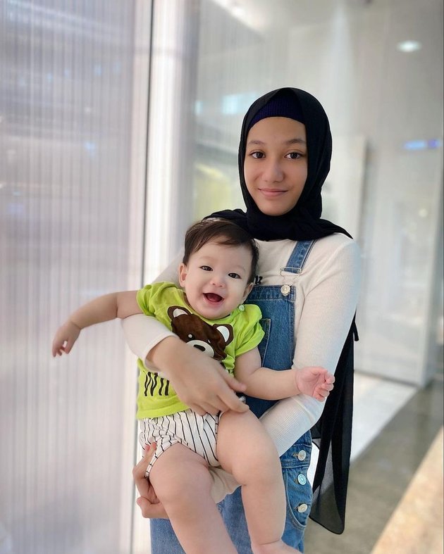 Waited for 7 Years, Here are 9 Photos of Khaleed, Lyra Virna and Fadlan Muhammad's Child - Handsome Even as a Baby