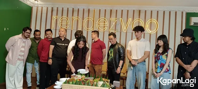 dinda putri rilis lagu berlalu
