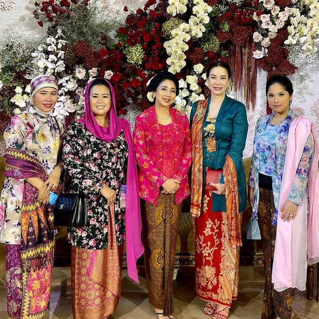 Married with a 199 Gram Gold Dowry, Here are 8 Moments of Siraman and Midodareni of Putri Tanjung Attended by Sri Mulyani to Yenny Wahid