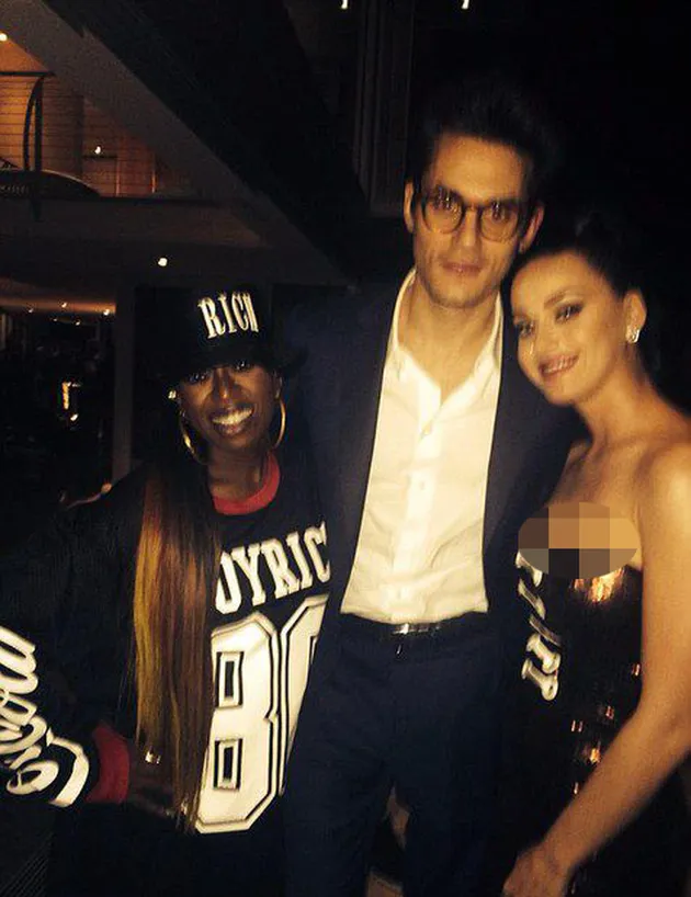 Mesra, Katy Pery &amp; John Mayer Balikan