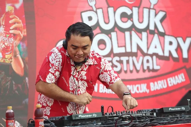 Dipha Barus