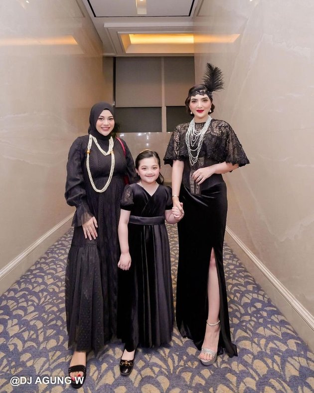Always Called a Competitor to the Host, Here are 10 Photos of Ashanty's Outfits that are Considered Too Exaggerated - Even Wearing Kebaya Becomes the Center of Attention
