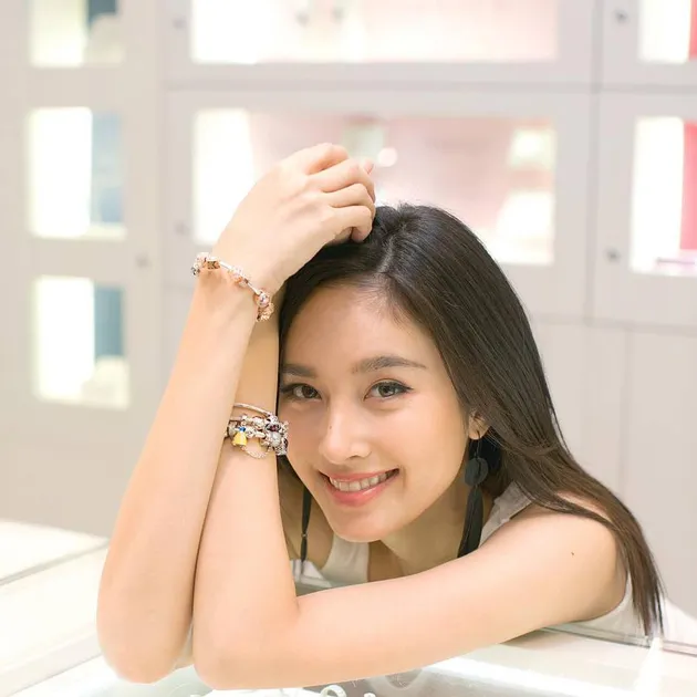 Nong Poy, transgender tercantik?