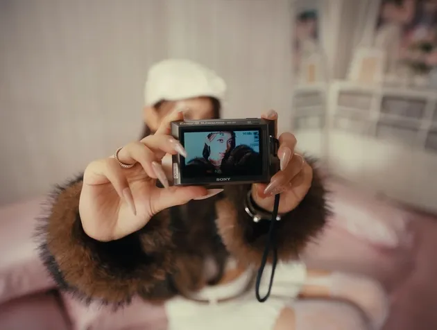 Dita di awal MV