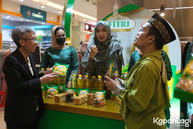 Shireen Sungkar &amp; Ustaz Maulana