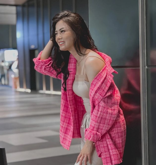 Accused of being close to Raffi Ahmad, Here are 14 Beautiful Photos of Nita Gunawan with Body Goals - Netizens: Dental Check-up after Giving Birth