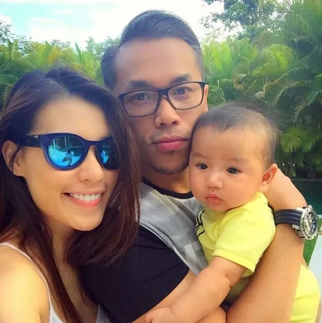 Sammy Simorangkir Operasi Plastik